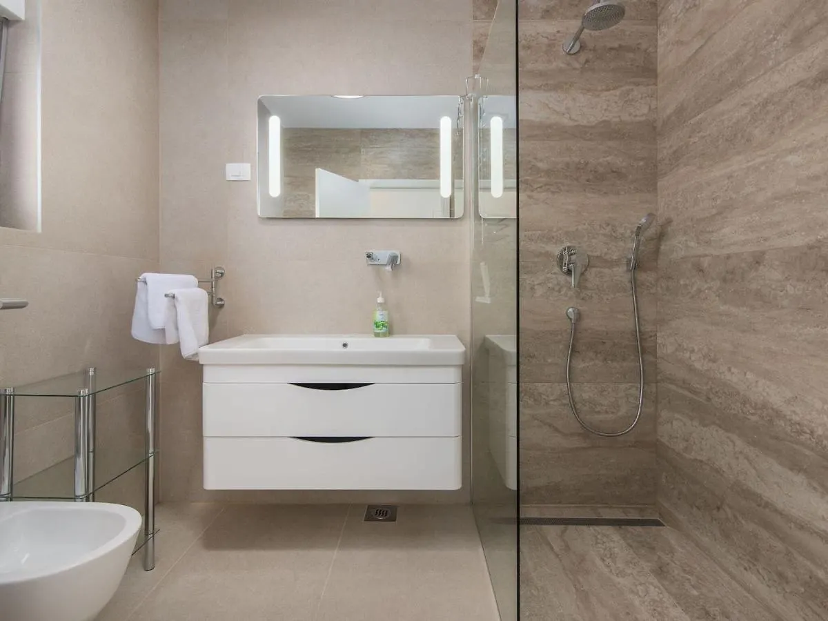 Wonderful Villa With Swimming Pool And Wellness Brtonigla Hırvatistan